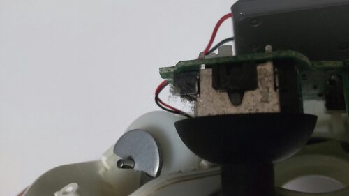 PS3のコントローラーを分解してアナログスティックを外す